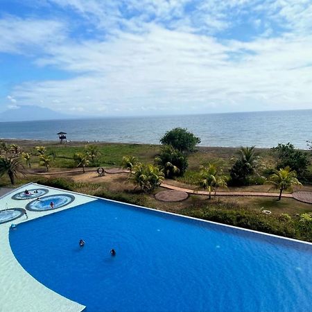 Seafront Residences Vacation Getaway San Juan  Exteriér fotografie