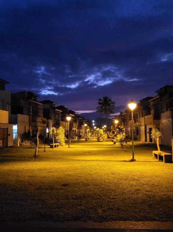 Seafront Residences Vacation Getaway San Juan  Exteriér fotografie