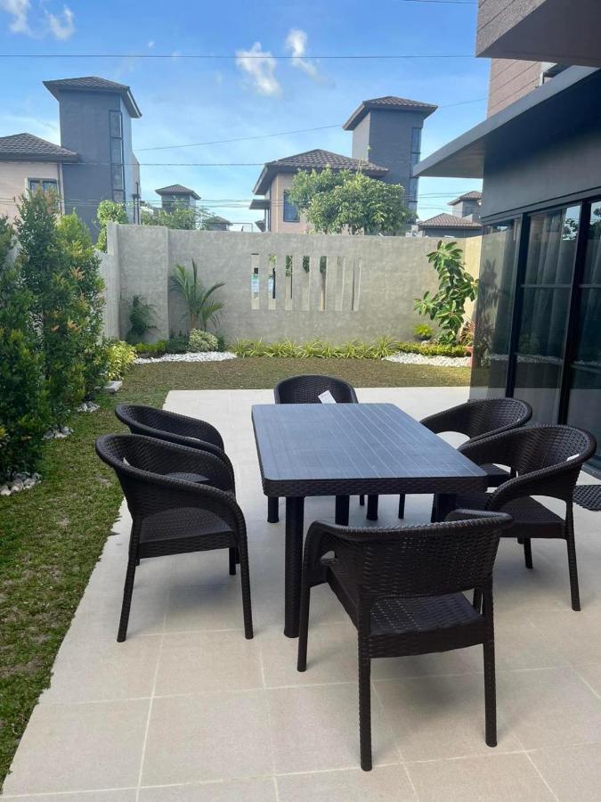 Seafront Residences Vacation Getaway San Juan  Exteriér fotografie