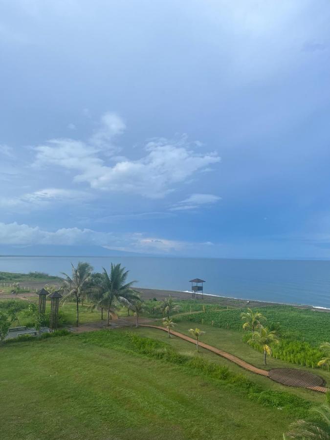 Seafront Residences Vacation Getaway San Juan  Exteriér fotografie