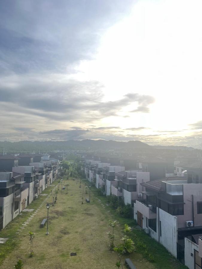 Seafront Residences Vacation Getaway San Juan  Exteriér fotografie